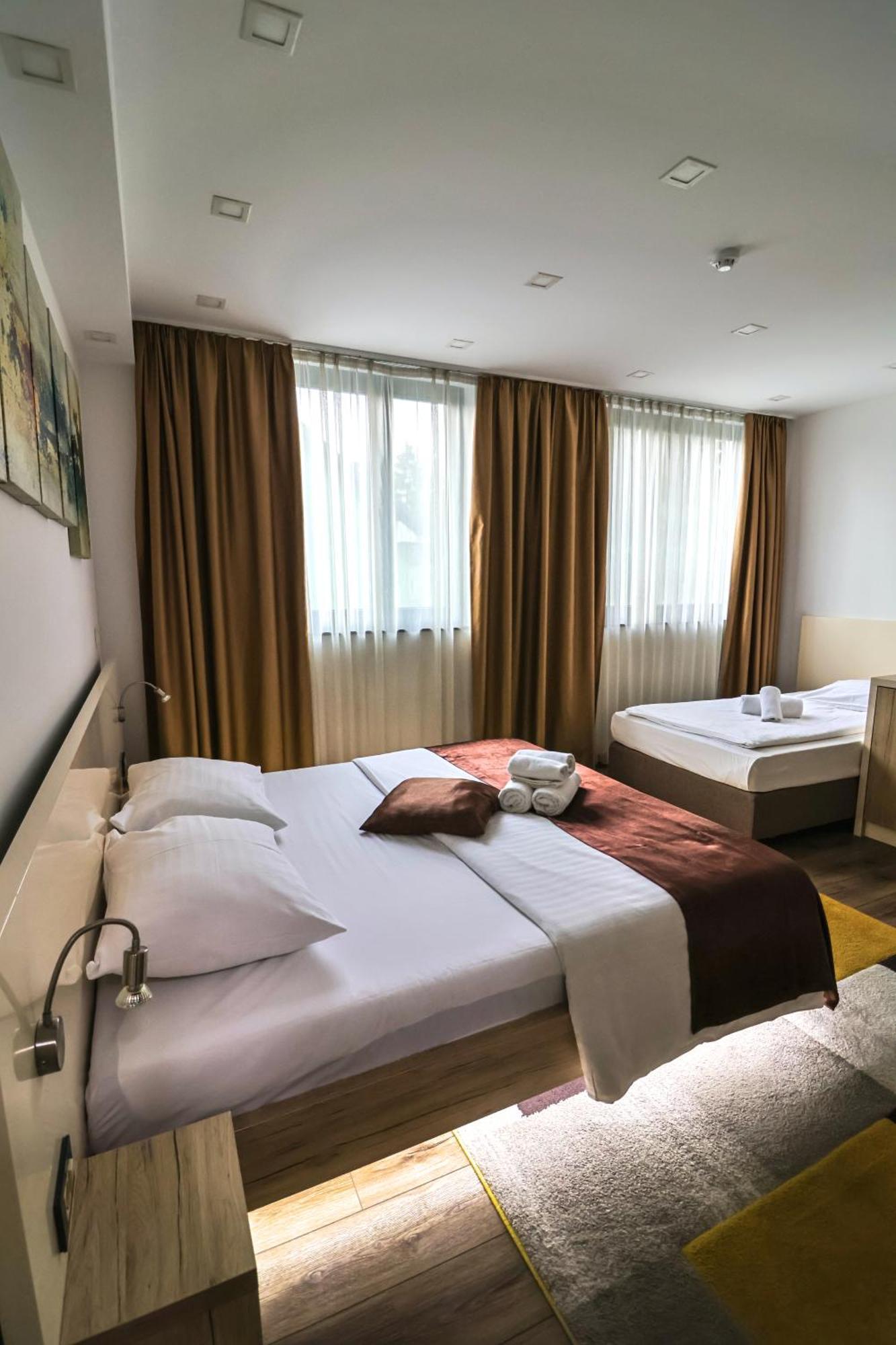 Hotel National Zagreb Eksteriør billede